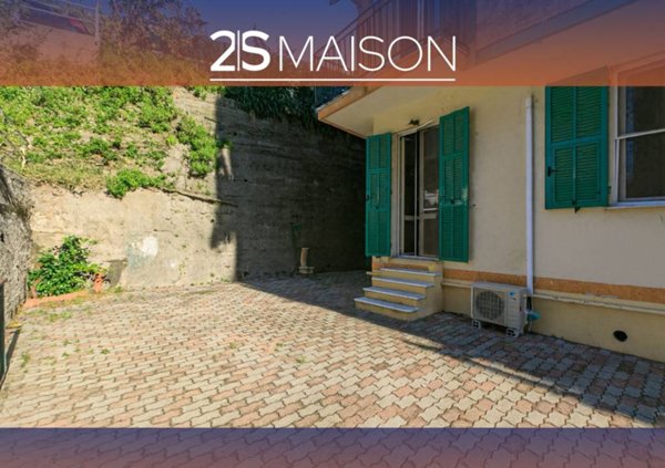 appartamento in vendita a Genova in zona Voltri