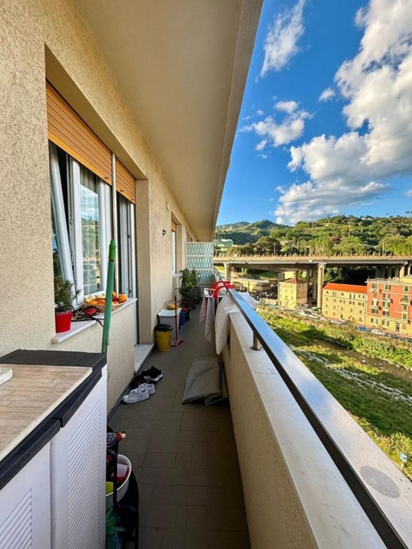 appartamento in vendita a Genova in zona Pegli