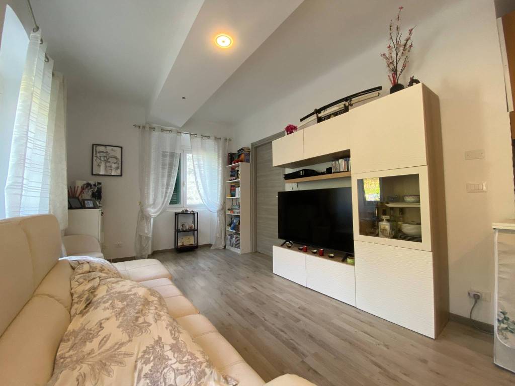 appartamento in vendita a Genova in zona Multedo