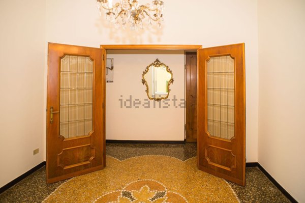 appartamento in vendita a Genova in zona Sampierdarena