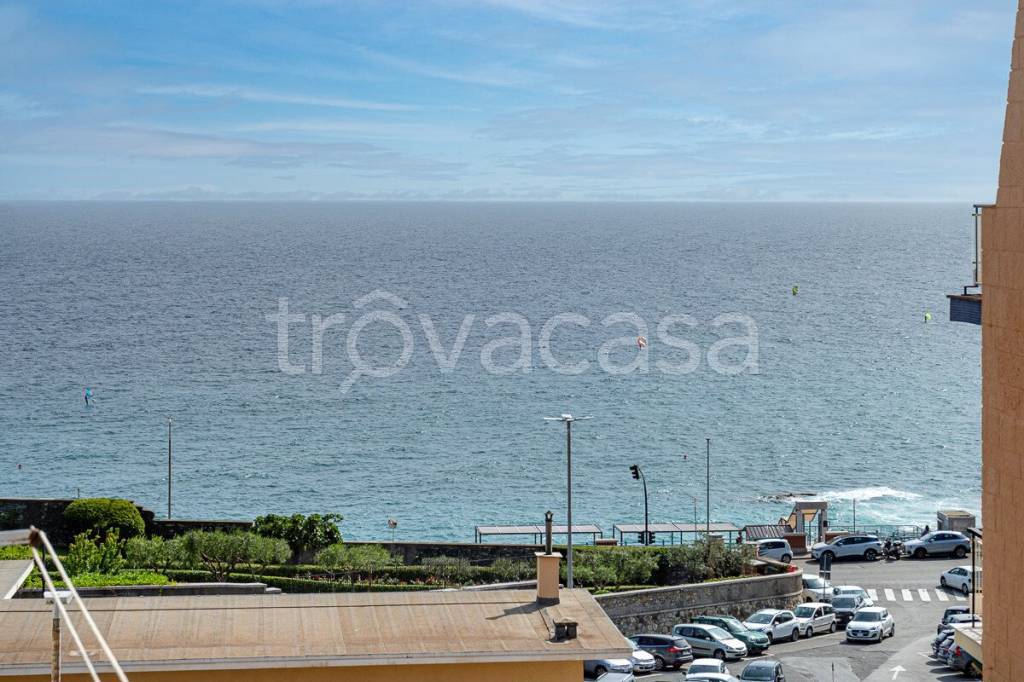 appartamento in vendita a Genova in zona Nervi