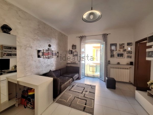 appartamento in vendita a Genova in zona Bolzaneto