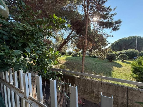 appartamento in vendita a Genova in zona Pegli