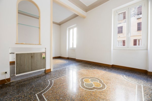 appartamento in vendita a Genova in zona Marassi