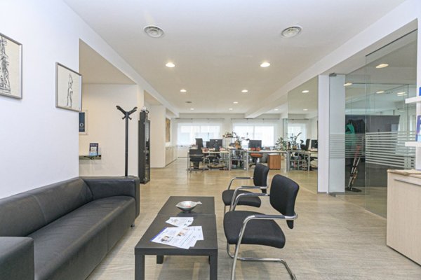 ufficio in vendita a Genova in zona Foce