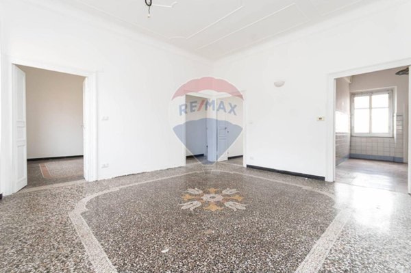appartamento in vendita a Genova in zona Sampierdarena