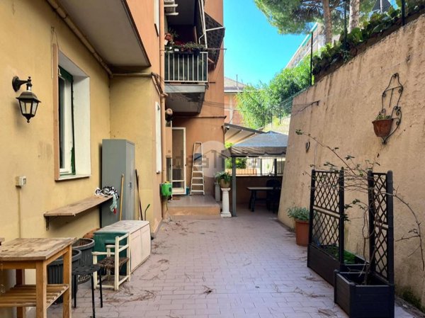 appartamento in vendita a Genova in zona Marassi