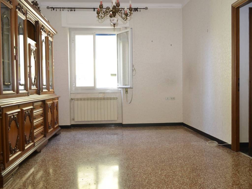 appartamento in vendita a Genova in zona Quezzi