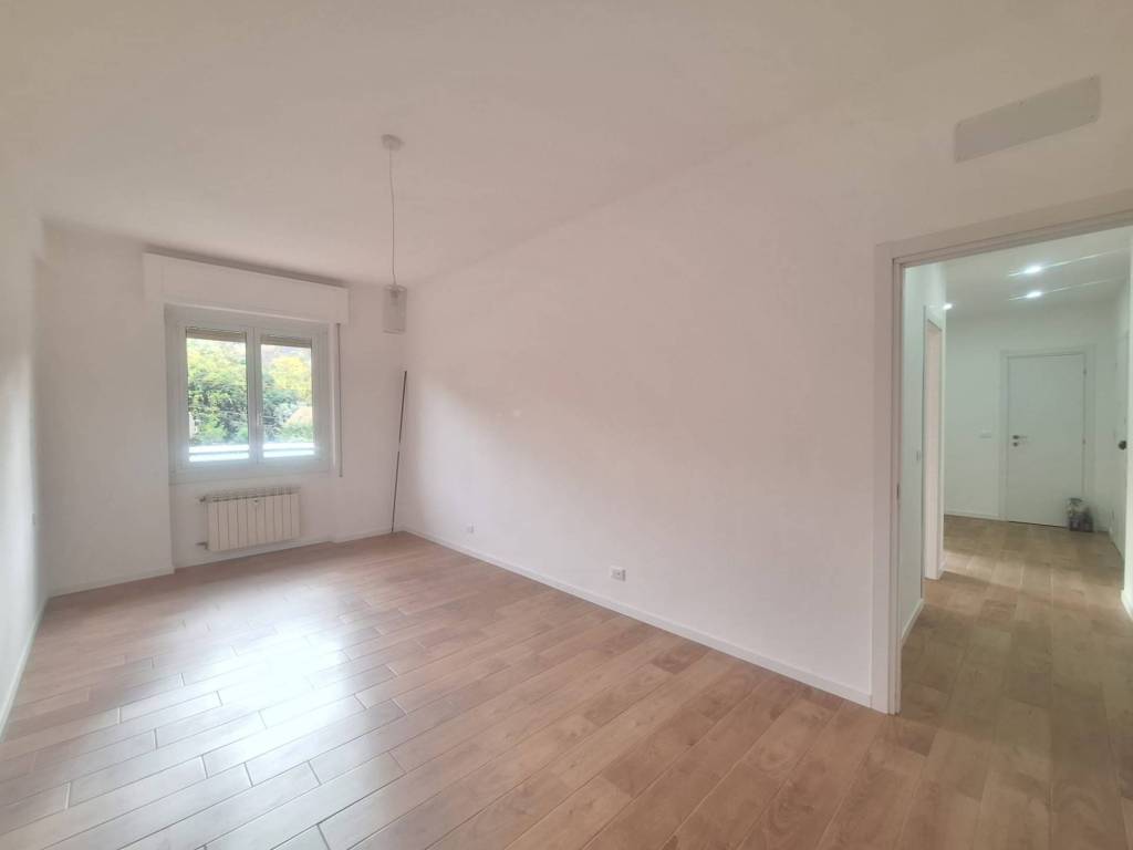 appartamento in vendita a Genova in zona Certosa