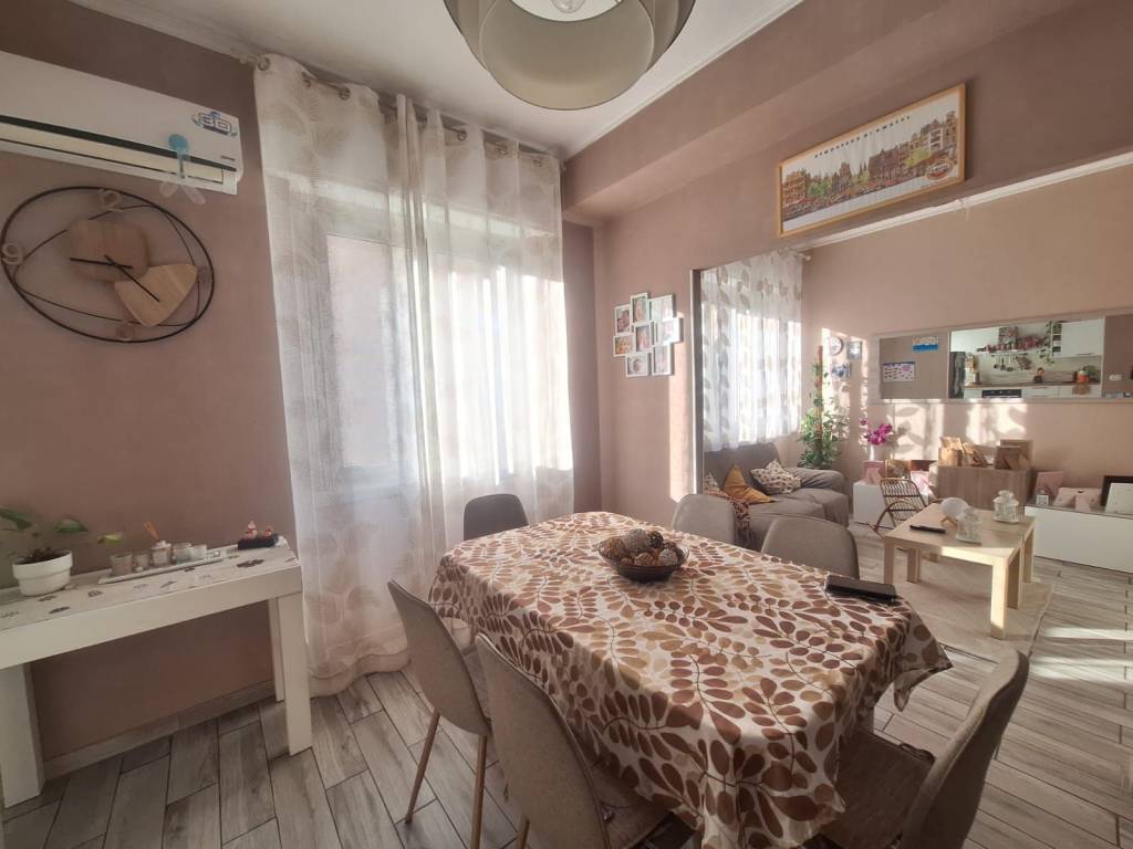 appartamento in vendita a Genova in zona Bolzaneto