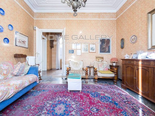 appartamento in vendita a Genova in zona Sturla