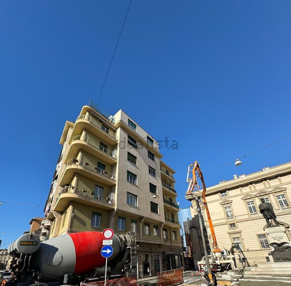 appartamento in vendita a Genova in zona Sampierdarena