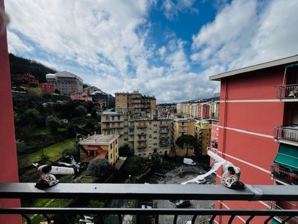 appartamento in vendita a Genova in zona Quezzi