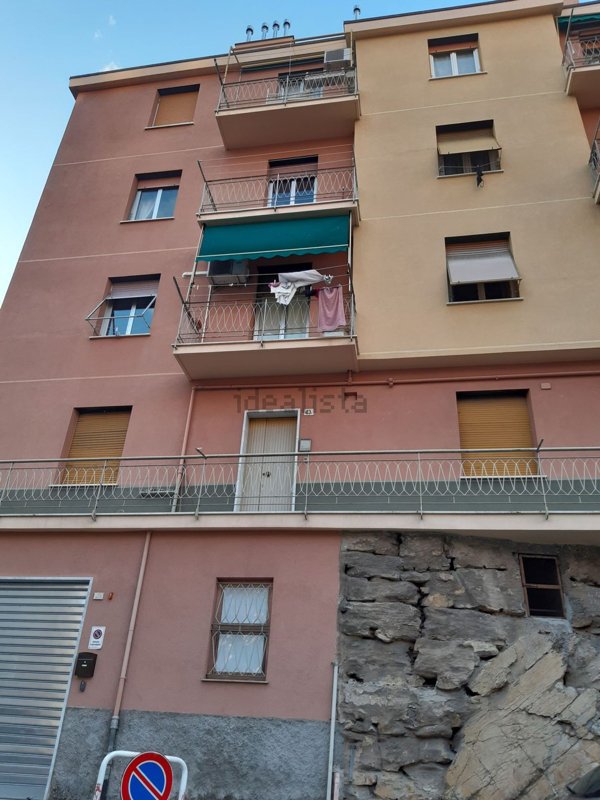 appartamento in vendita a Genova in zona Marassi