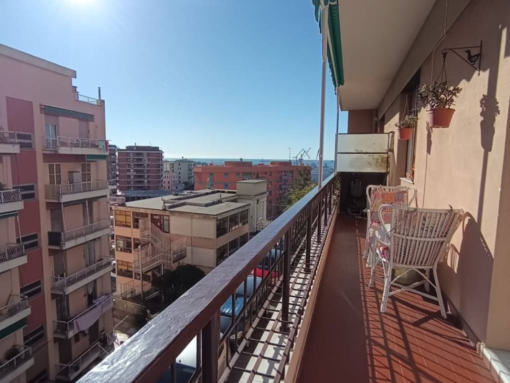 appartamento in vendita a Genova in zona Borzoli