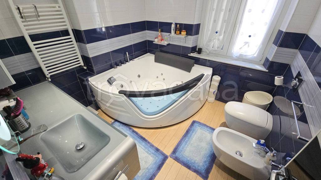 appartamento in vendita a Genova in zona DiNegro