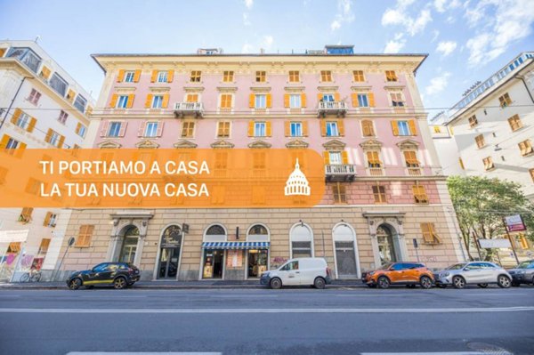 appartamento in vendita a Genova in zona Foce