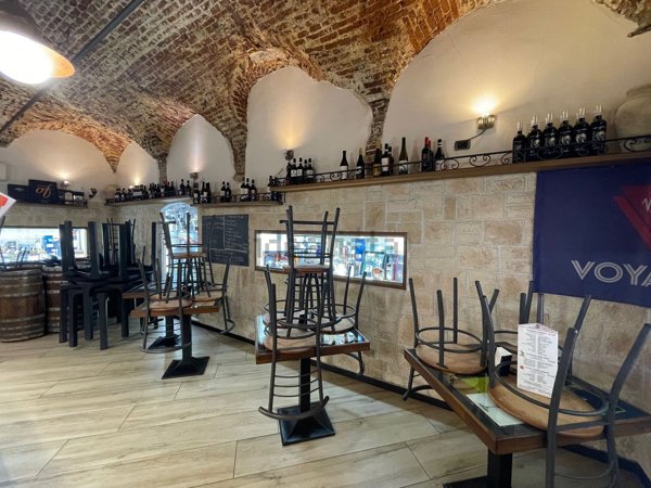 negozio in vendita a Genova in zona Sestri Ponente