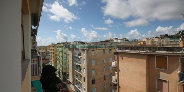 appartamento in vendita a Genova in zona Pegli