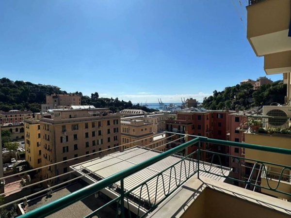 appartamento in vendita a Genova in zona DiNegro