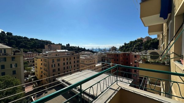 appartamento in vendita a Genova in zona DiNegro