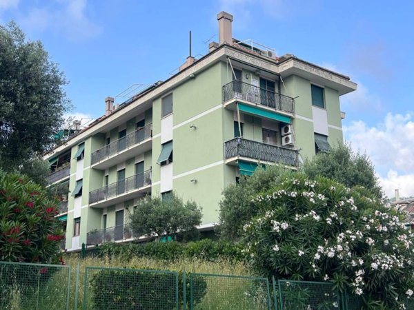 appartamento in vendita a Genova in zona Quezzi