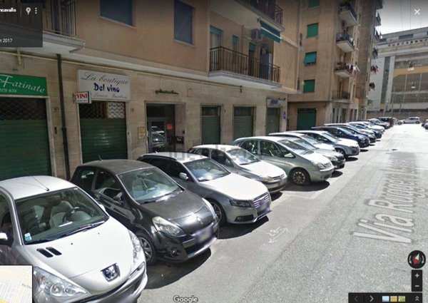 appartamento in vendita a Genova in zona Sestri Ponente