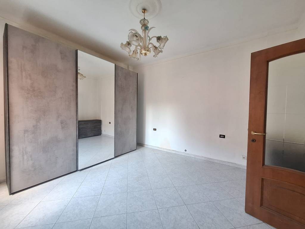 appartamento in vendita a Genova in zona Bolzaneto