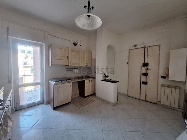 appartamento in vendita a Genova in zona Bolzaneto