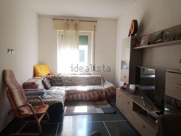appartamento in vendita a Genova in zona Bolzaneto