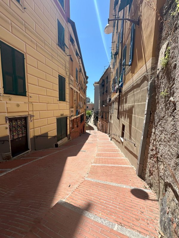 appartamento in vendita a Genova in zona DiNegro