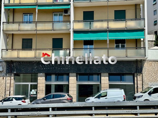 ufficio in vendita a Genova