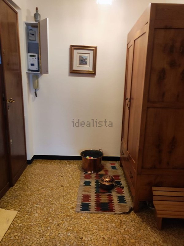 appartamento in vendita a Genova in zona Rivarolo