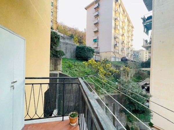 appartamento in vendita a Genova in zona Marassi
