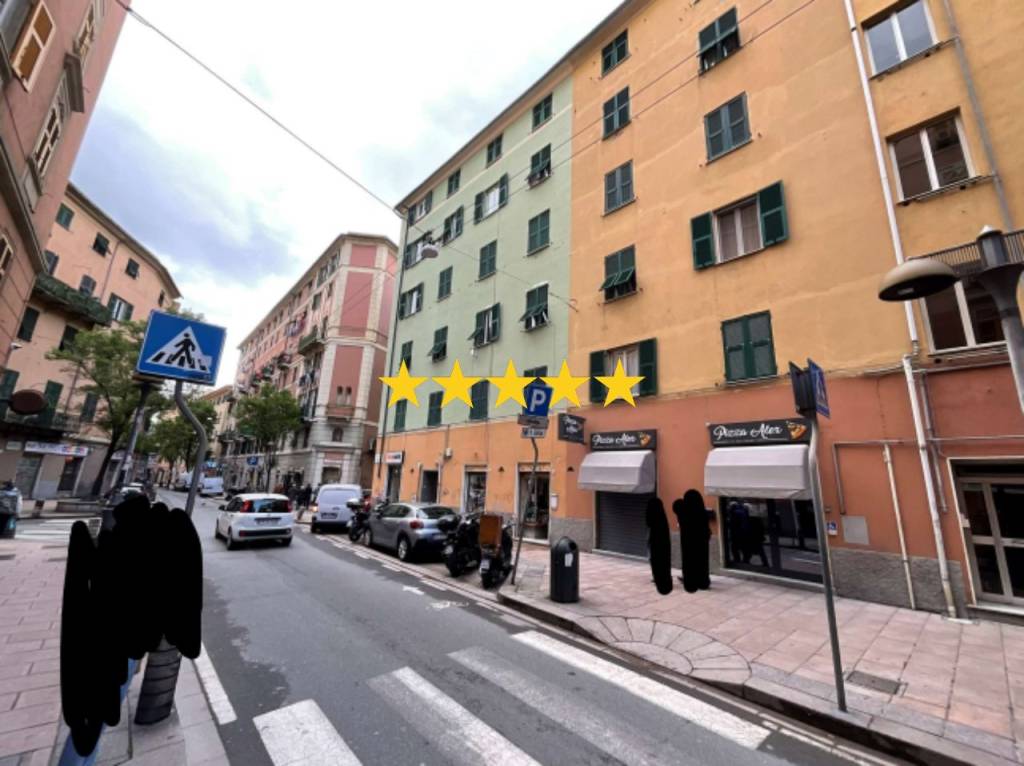 appartamento in vendita a Genova in zona Rivarolo
