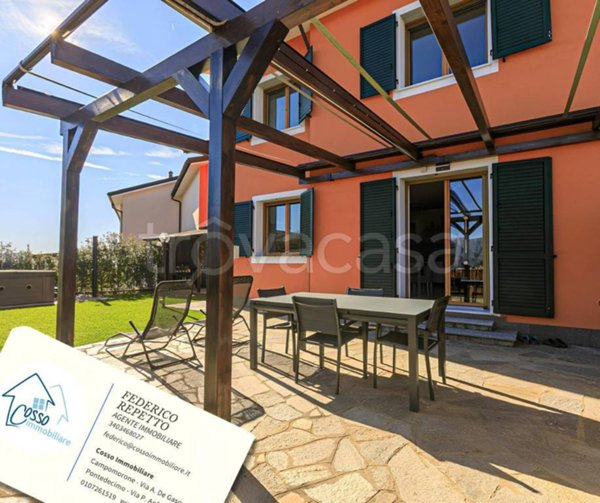 casa indipendente in vendita a Genova in zona Bolzaneto