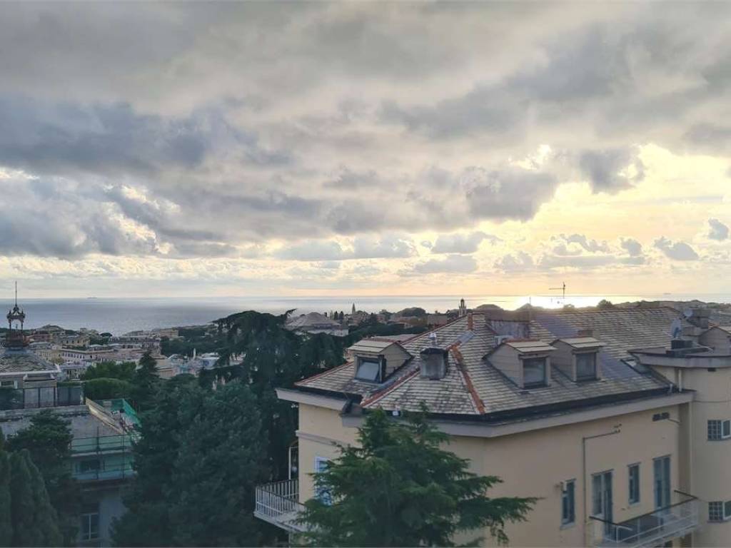 appartamento in vendita a Genova in zona Albaro