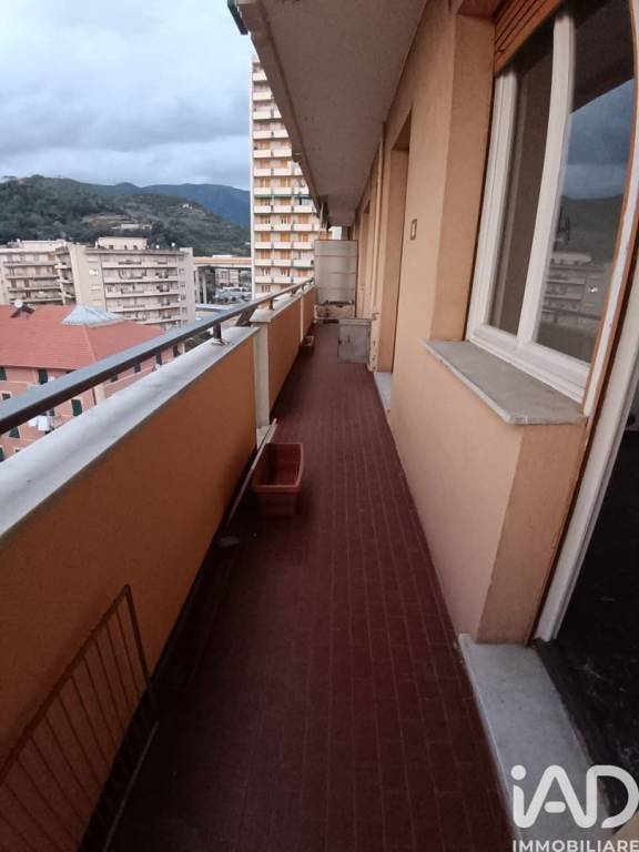 appartamento in vendita a Genova in zona Pegli