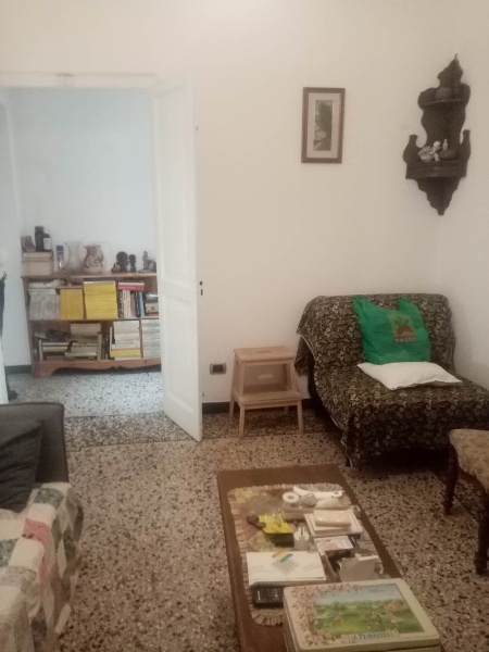 appartamento in vendita a Genova in zona Foce