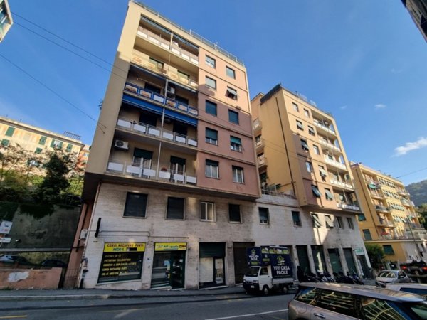 appartamento in vendita a Genova in zona Marassi
