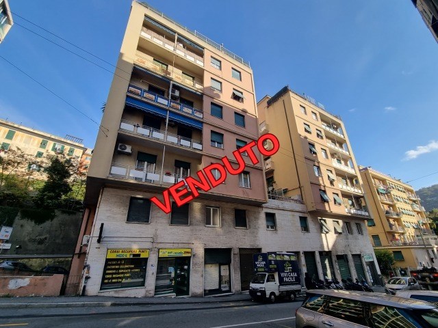 appartamento in vendita a Genova in zona Marassi