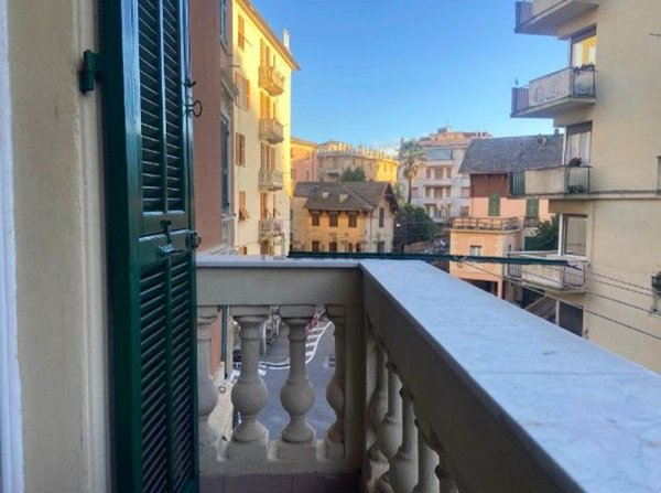 appartamento in vendita a Genova in zona Pegli