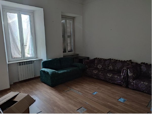 appartamento in vendita a Genova in zona Sampierdarena