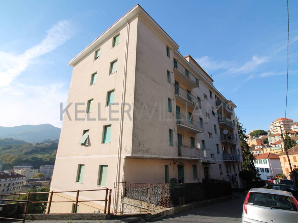 appartamento in vendita a Genova in zona Pontedecimo