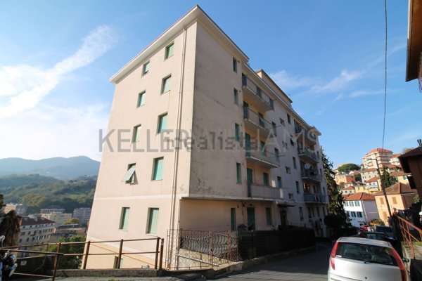 appartamento in vendita a Genova in zona Pontedecimo