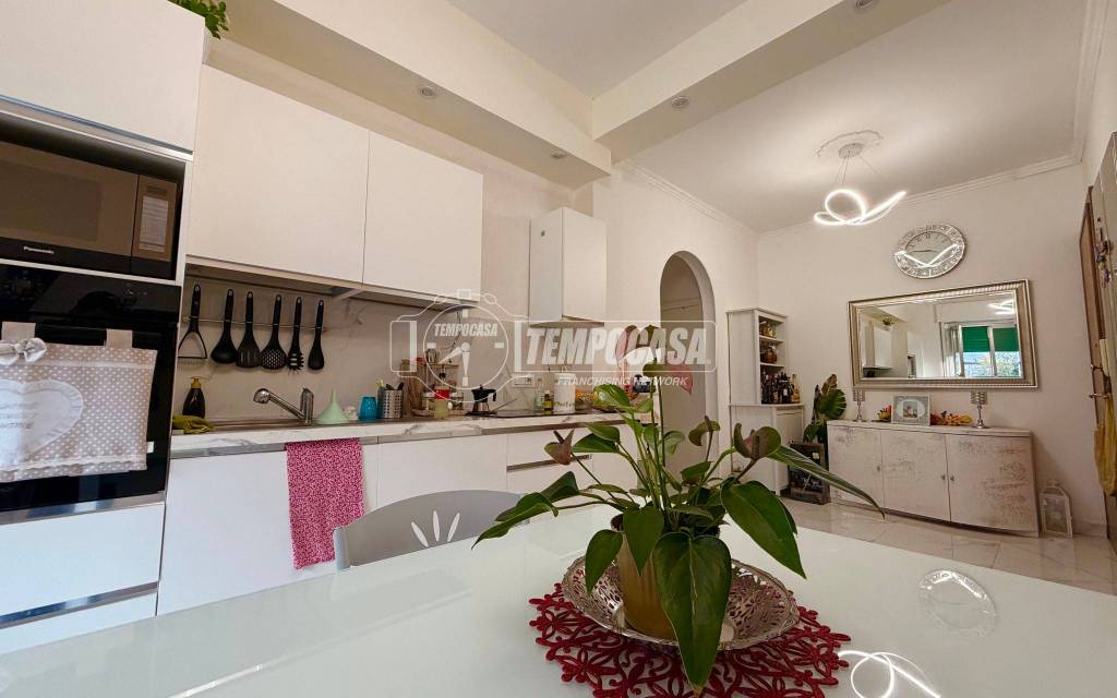 appartamento in vendita a Genova in zona Sampierdarena