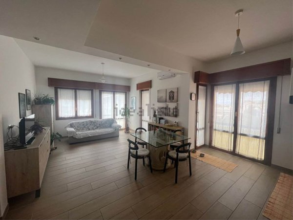 appartamento in vendita a Genova in zona Sestri Ponente