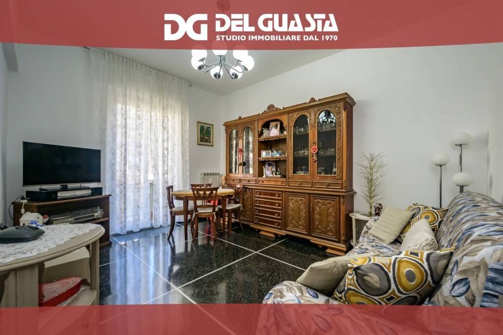 appartamento in vendita a Genova in zona Oregina