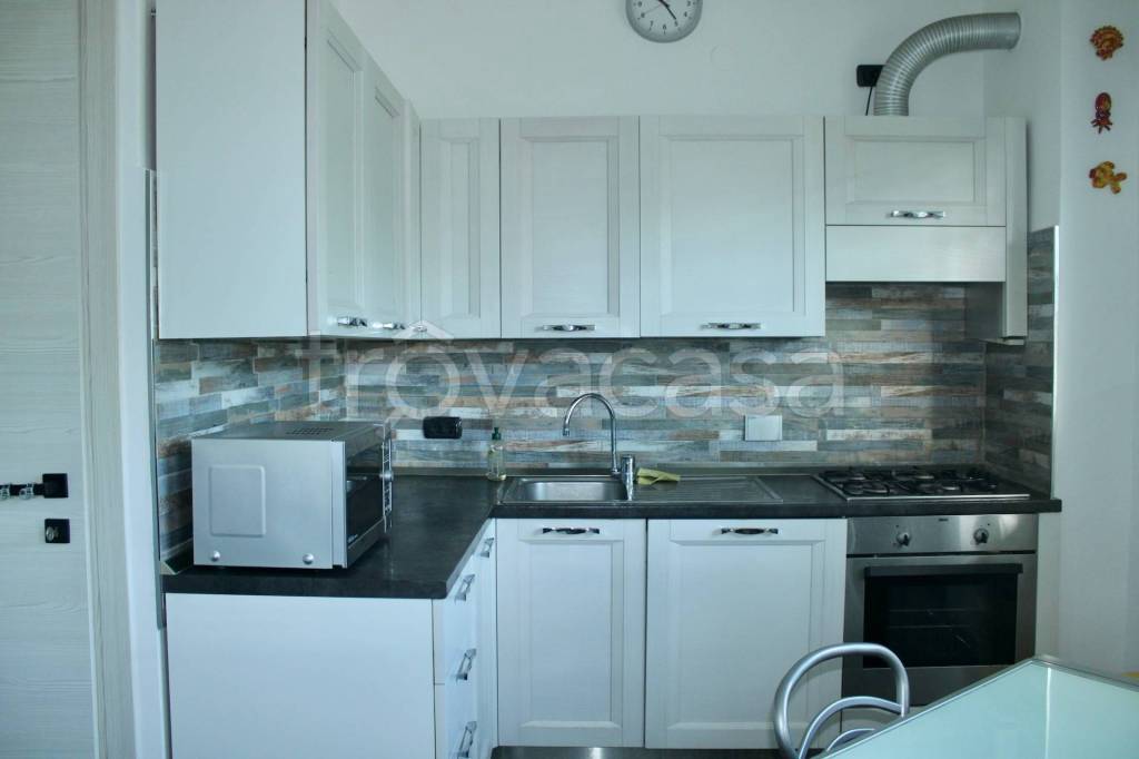 appartamento in vendita a Genova in zona Lagaccio / Granarolo