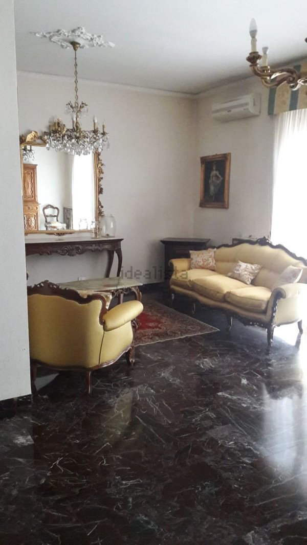 appartamento in vendita a Genova in zona Palmaro / Pra'